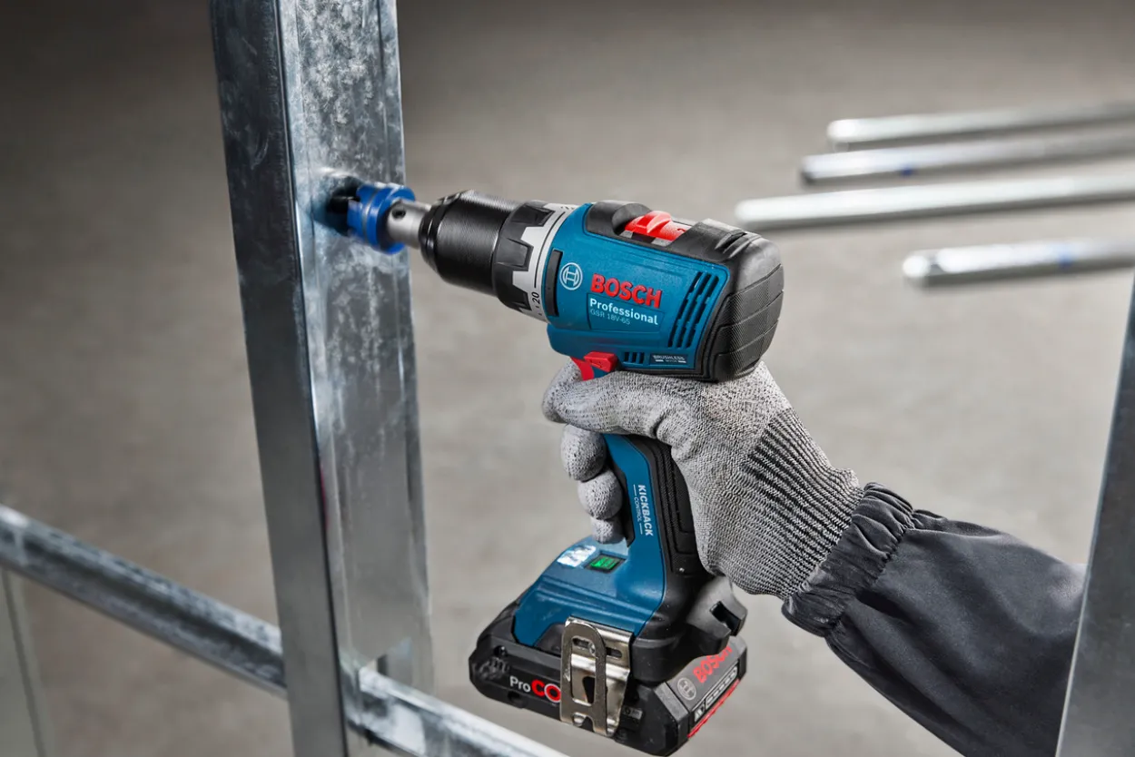 Bosch drill gsr 18v-65 2x4ah pc 82tb l-case