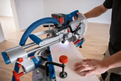 Bosch kapp-/gjæringssag gcm 18v-216 d solo