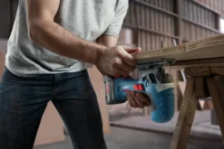 Bosch stikksag gst 18v-125 s solo