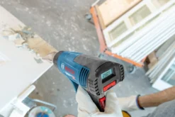 Bosch varmluftpistol ghg 20-63 m/2 dyser 2000w