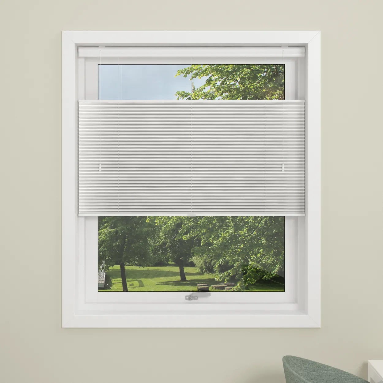 Debel plisségardin touch split lysdempende hvit 100x160