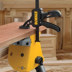 Dewalt hurtigklemmer til styresk dws5026