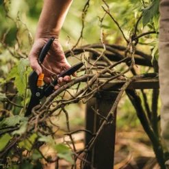 Fiskars singlestep beskjæringssaks ss p26