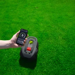 Grouw robotgressklipper core+ 600m²