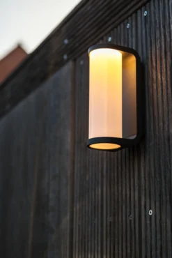 Lutec architectural adalyn vegghengt lampe mørk grå