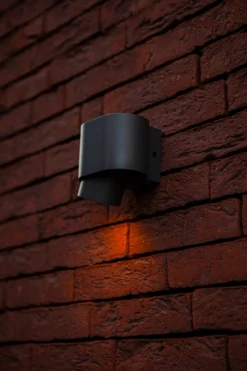 Lutec architectural cypres vegglampe enkel mørk grå