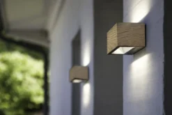 Lutec architectural gemini vegghengt lampe wood
