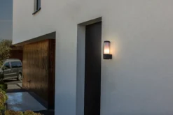 Lutec architectural hero vegghengt lampe mørk grå