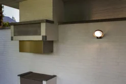 Lutec architectural polo vegghengt lampe m/sensor mørk grå