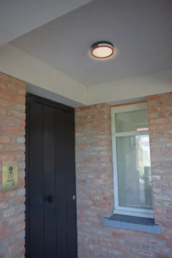 Lutec architectural rola vegghengt lampe mørk grå