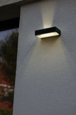 Lutec fadi solar lampe sort