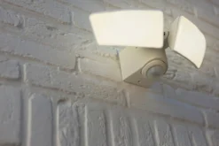Lutec security artica vegglampe hvit