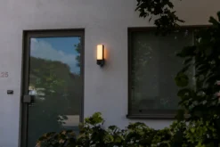 Lutec security cuba vegghengt lampe mørk grå