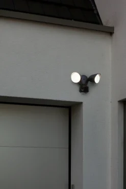 Lutec security draco dobbel vegglampe matt sort