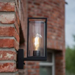 Lutec tradition flair vegglampe m/sensor matt sort