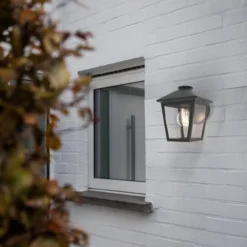 Lutec tradition zago vegglampe matt sort
