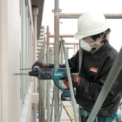 Makita borhammer dhr202rtj 18v