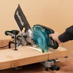 Makita kapp-/gjæringssag 216x30 ls0816f