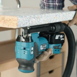 Makita stikksag 18v djv181z