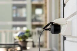 Nexa smartplugg mini bryter ip44 m/fjernkontroll mgdr-3500