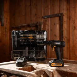 Revolt vector 18v drillsett