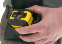 Stanley cubix krysslinjelaser grønn med stativ og veske