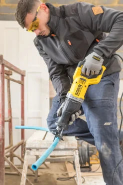 Stanley fatmax bajonettsag 900w